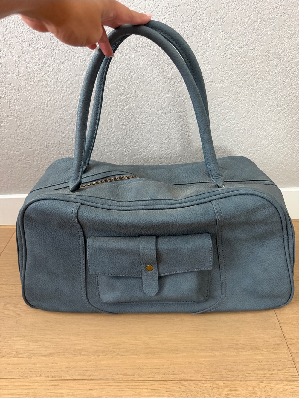 Pebbled Gray Soft-Top Travel Tote with Front Pocket